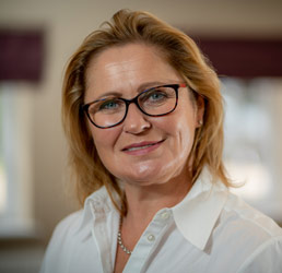 Helen McMillian